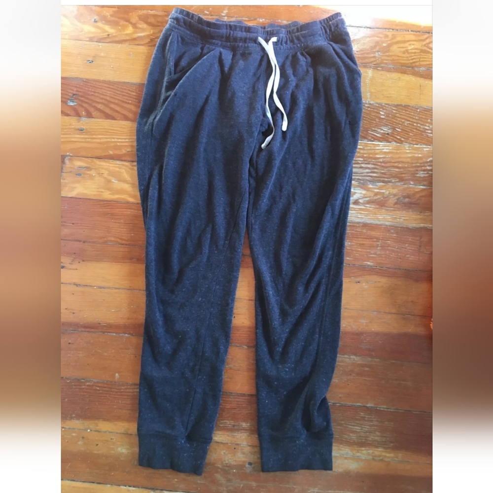Women’s Macys Joggers Sweatpants Size Small S Gray Black Pockets Breathable